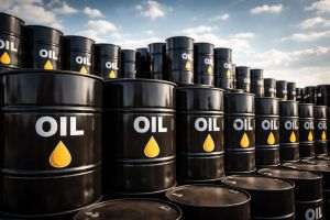 AP: Rusia exportă mai mult petrol decât la începutul invaziei din Ucraina, în pofida sancţiunilor